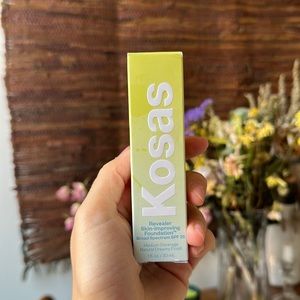 KOSAS REVEALER FOUNDATION - SHADE LIGHT NEUTRAL WARM 130